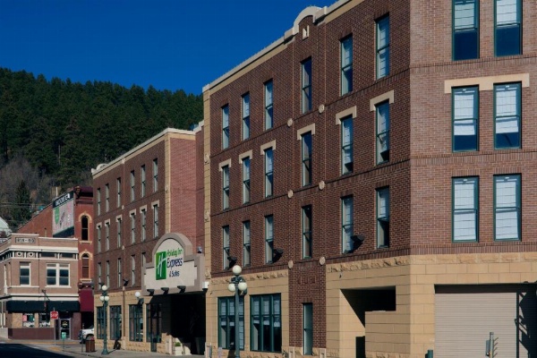 Holiday Inn Express Hotel & Suites Deadwood-Gold Dust Casino image 13